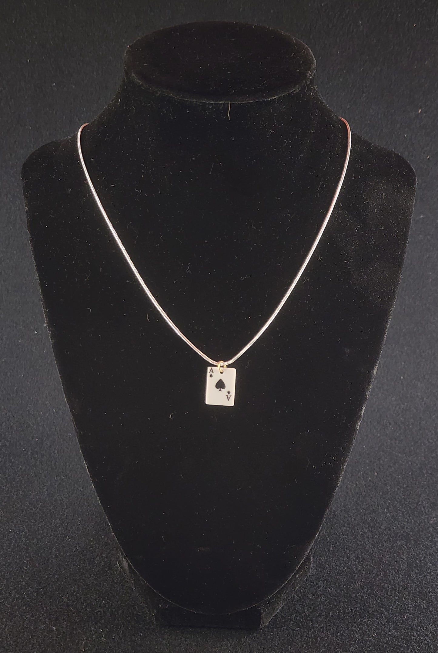 11) Playing Card Gold Chain Neckless (4 Styles)