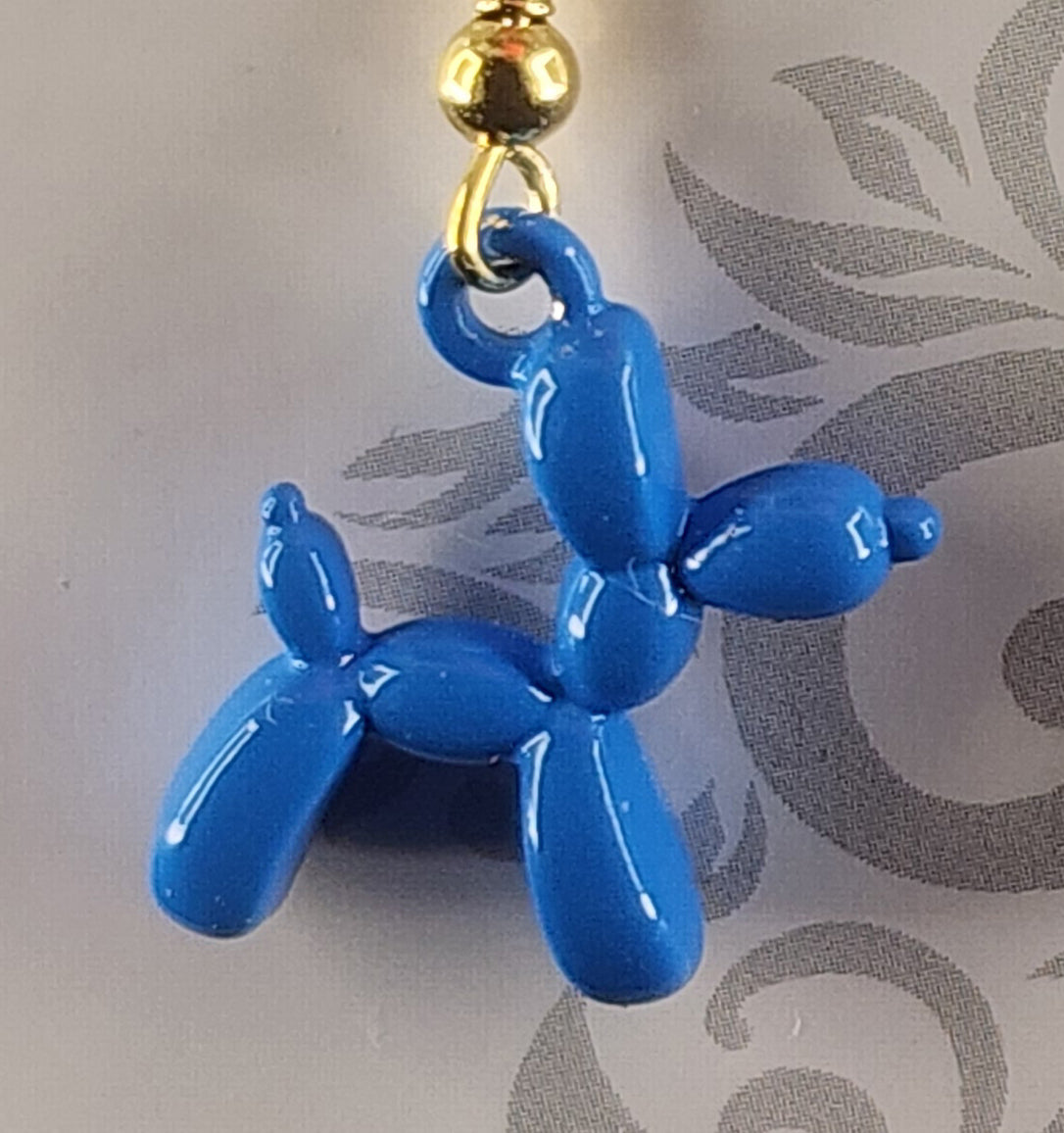 12) Balloon Dog Gold Chain Neckless (Various Colors)